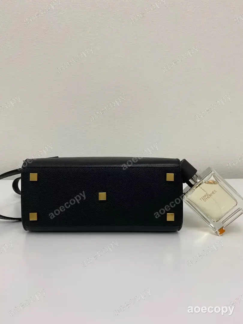 大人気★ サンローラン バッグ スーパーコピー 593741 No.0641