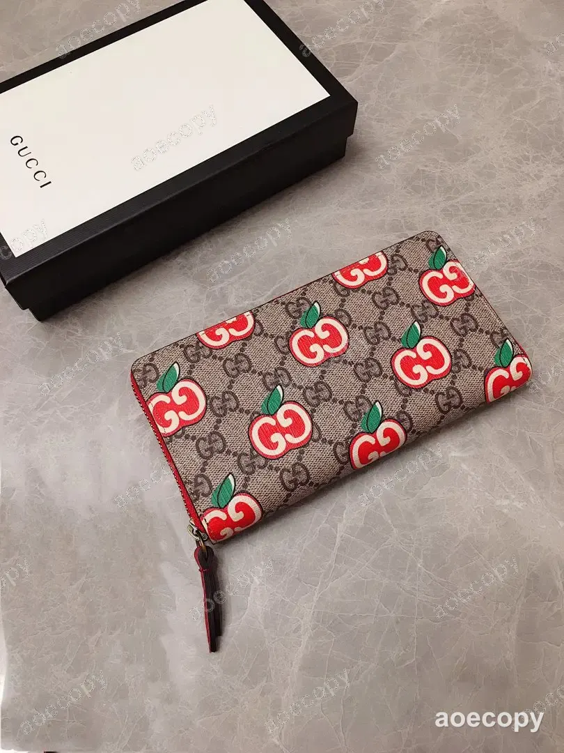 可愛い グッチ ウォレット スーパーコピー 624880PG No.0272
