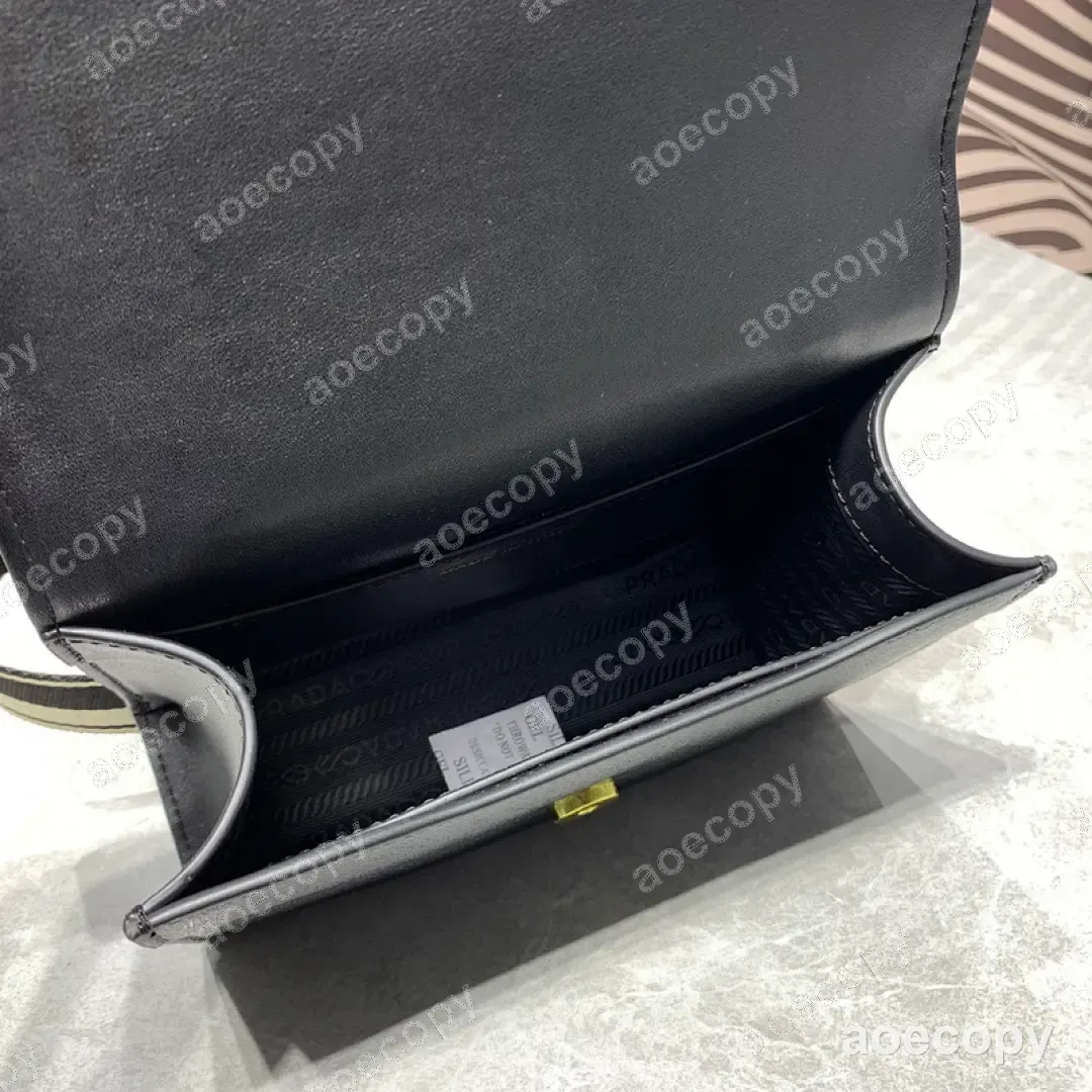 大人気★ プラダ バッグ N級品 DD2802450 No.0389