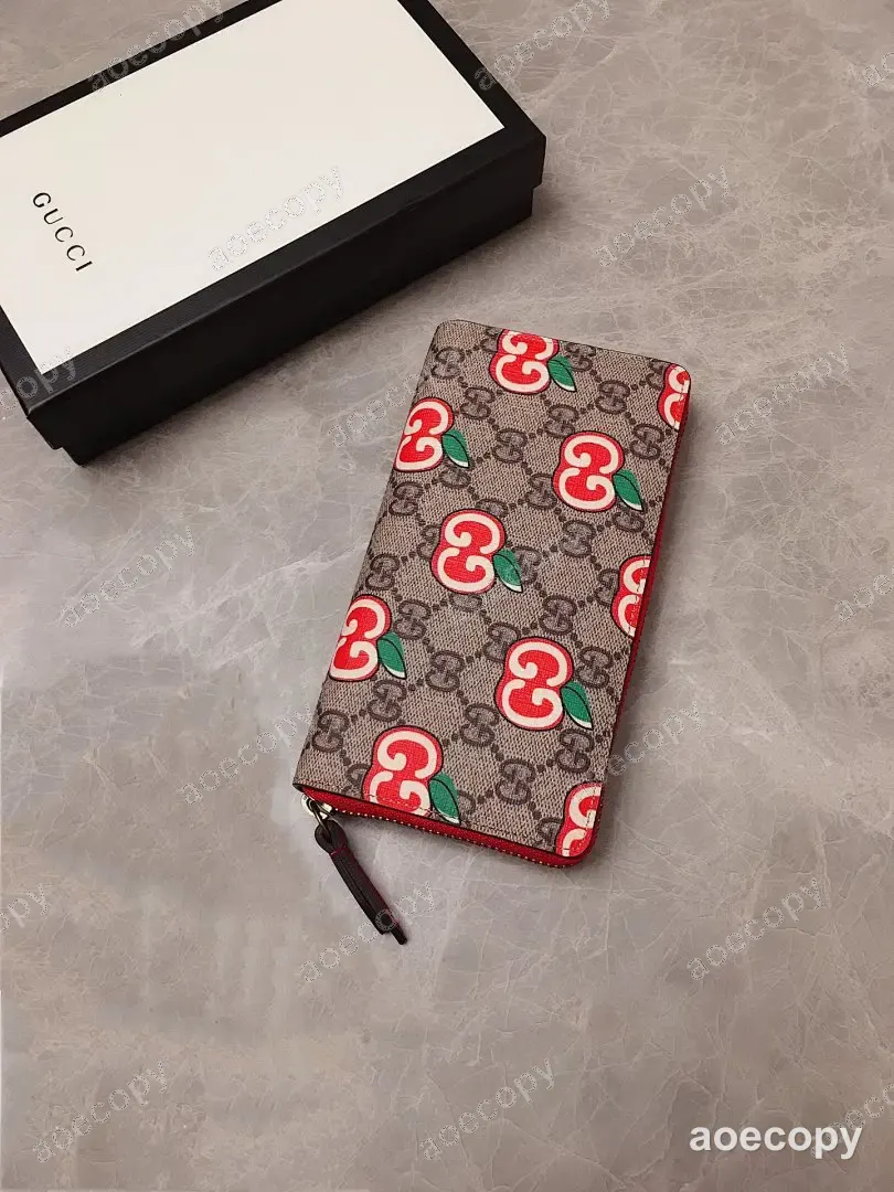 可愛い グッチ ウォレット スーパーコピー 624880PG No.0272