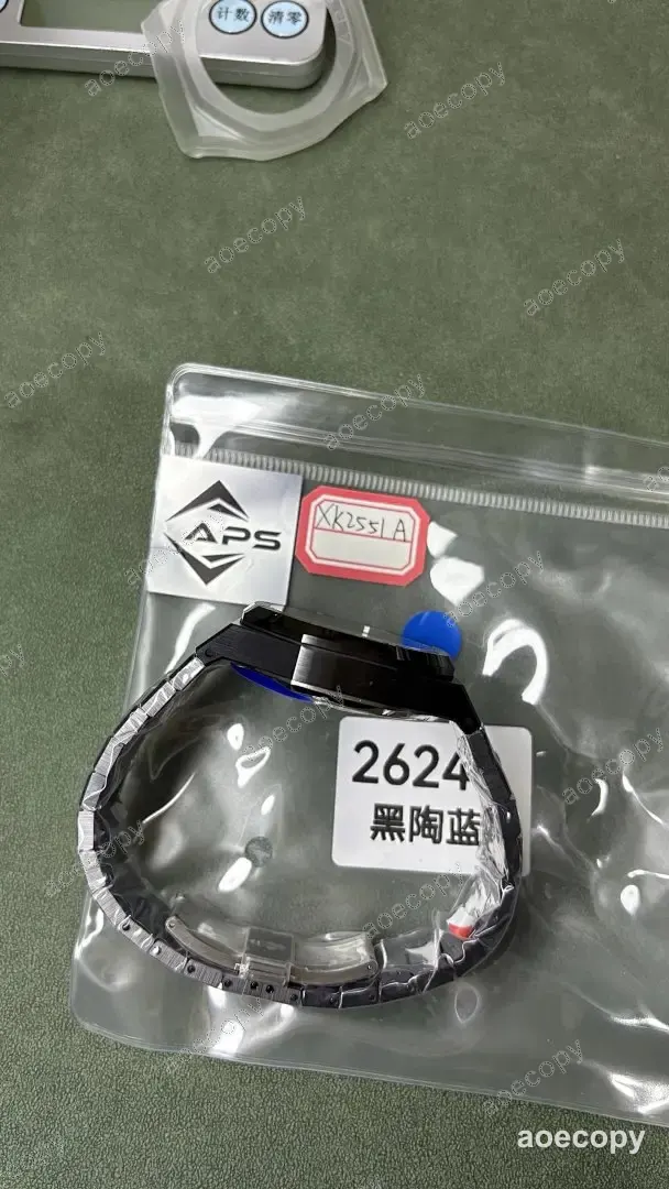 新作 オーデマ・ピゲ ロイヤルオーク ブラック ウォッチ 偽物 XK2551A No.0016