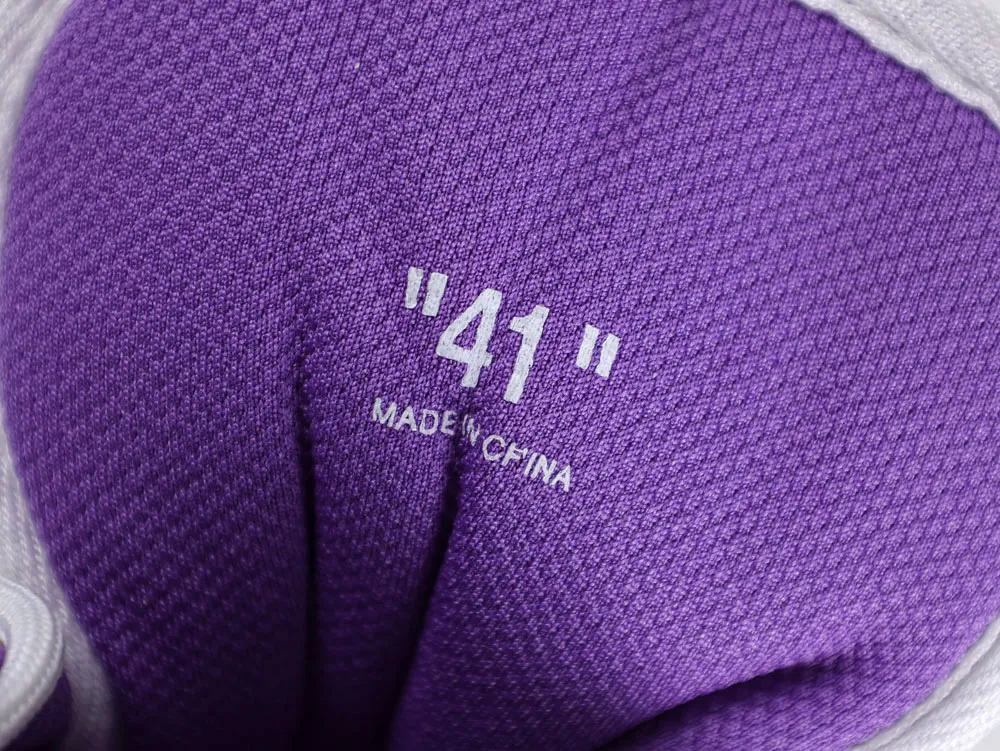 Off-White ODSY-2000 Low Top Sneakers – White Purple