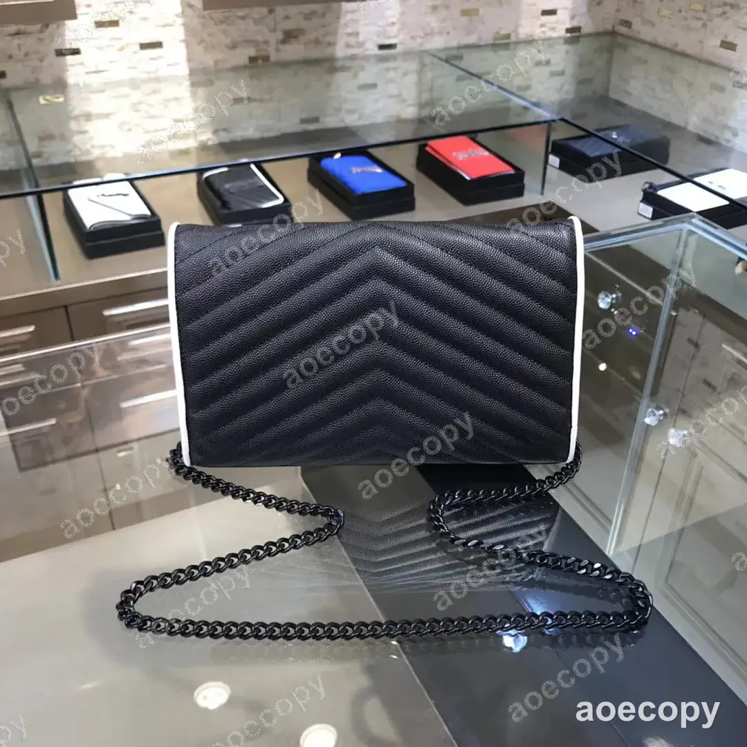 大人気★ サンローラン ショルダーバッグ スーパーコピー 377828BH No.0638