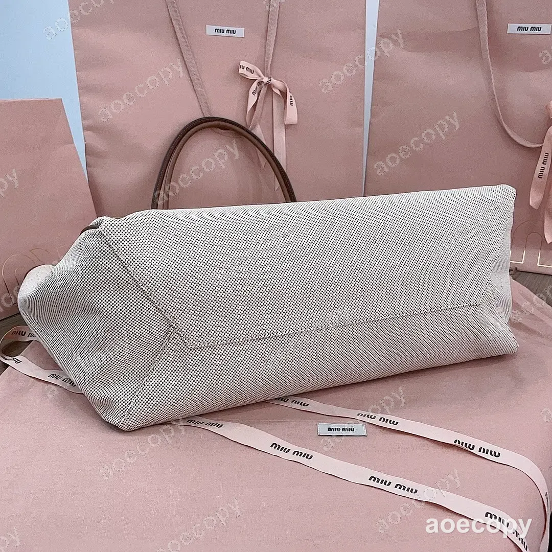 可愛い新作 ミュウミュウ バッグ N級品 No.0165