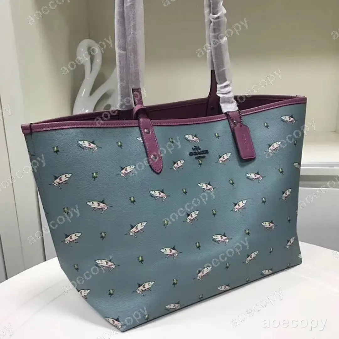 可愛い コーチ バッグ スーパーコピー NT1900 No.0025
