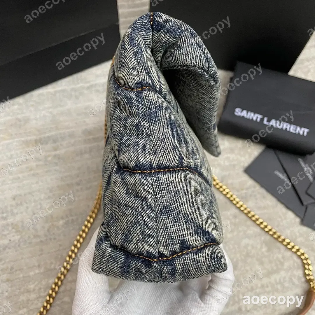 大人気★ サンローラン ミニバッグ スーパーコピー 620333NZ No.0605