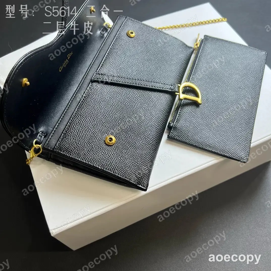 大人気★ ディオール サドル レザー チェーンウォレット 偽物 No.0003