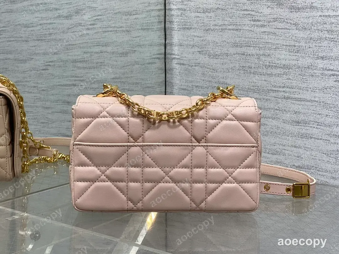大人気★ ディオール バッグ 偽物 25X16X9CM No.0026
