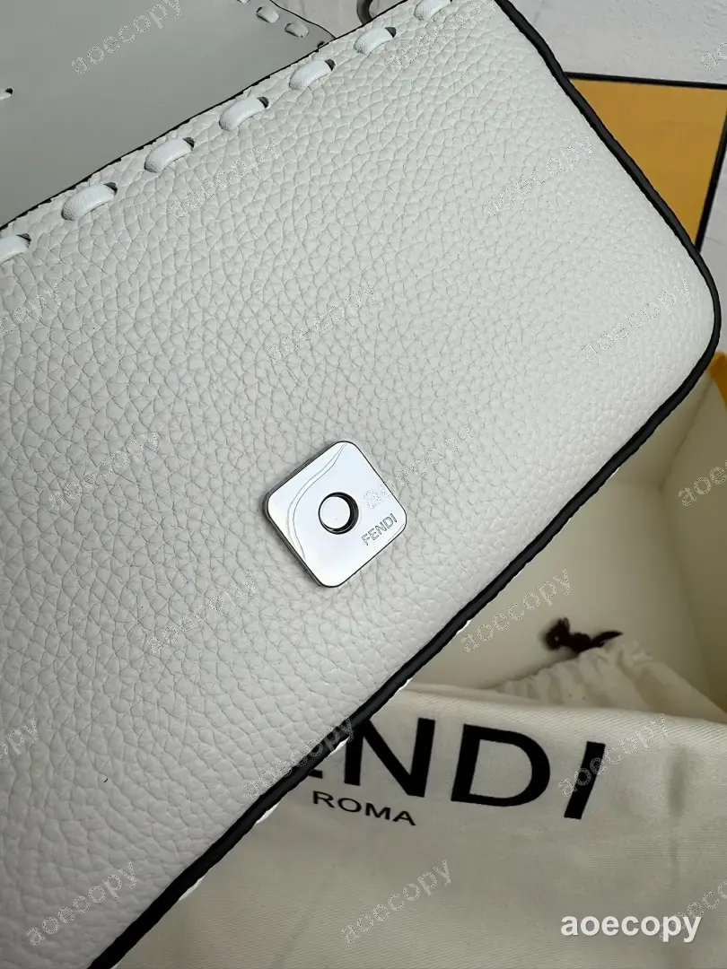 可愛い新作 フェンディ バッグ N級品 No.0087
