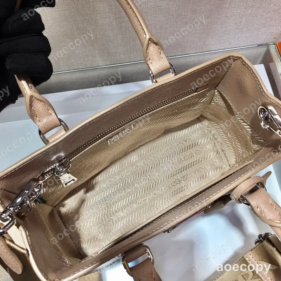 人気新作 プラダ バッグ N級品 DD2802550 No.0190