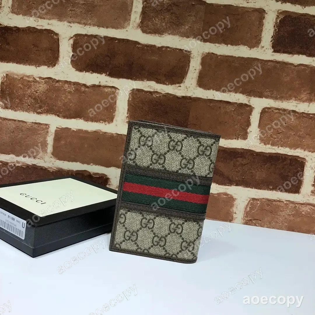 激安 グッチ パスポートケース コピー 597620 No.0262