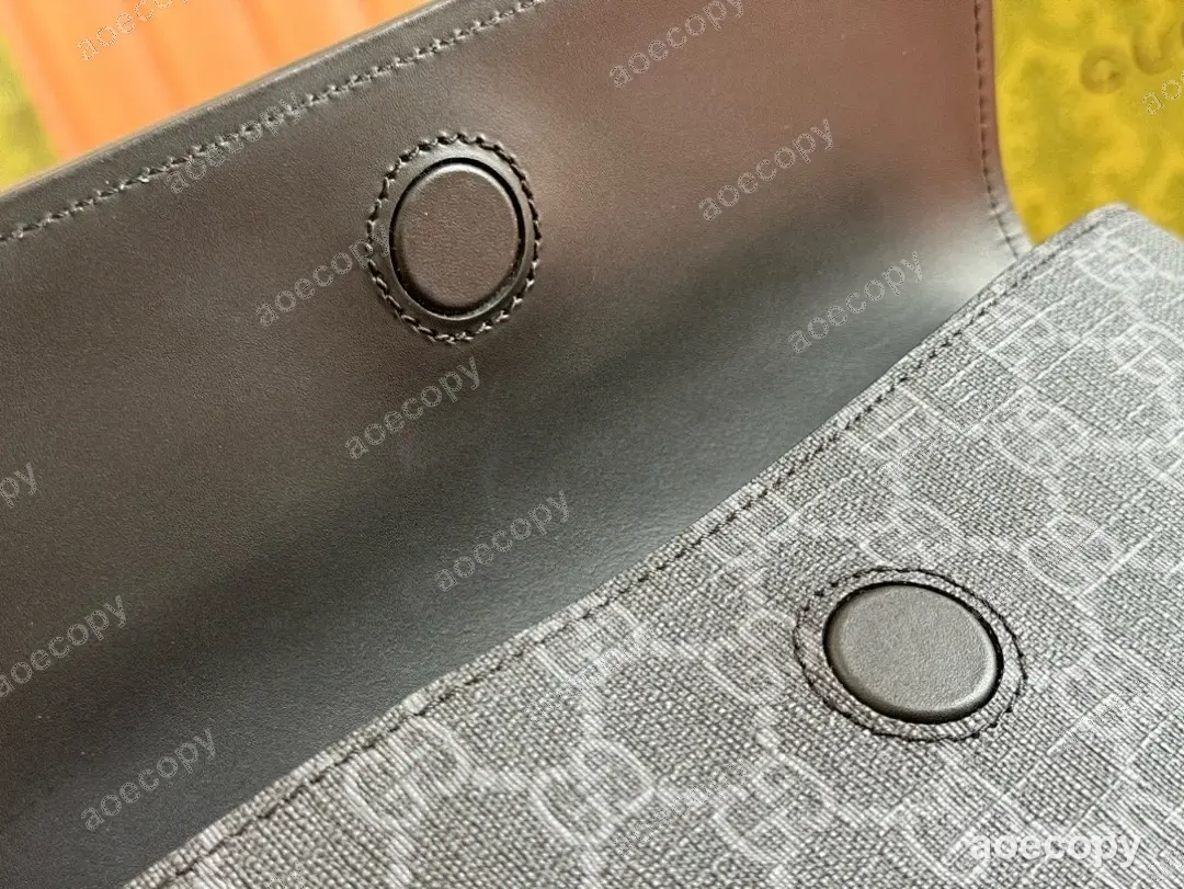 大人気★ グッチ ショルダーバッグ N級品 792091 No.0337
