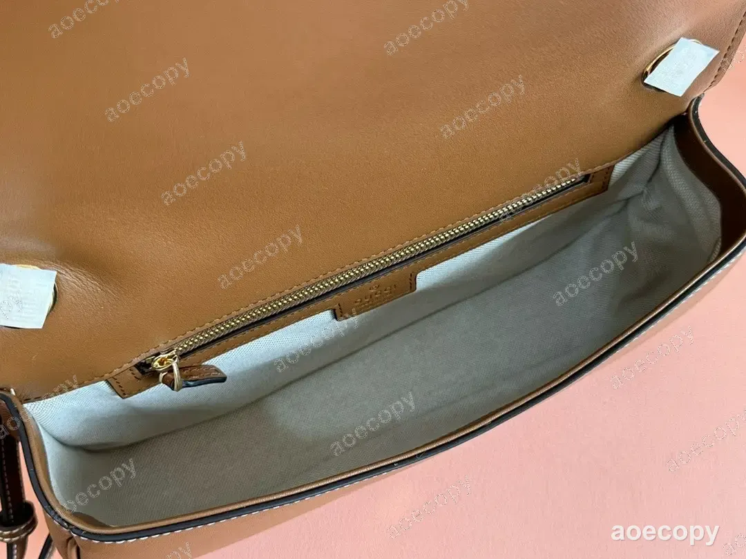 可愛い グッチ ブロンディ ショルダーバッグ 偽物 815716 No.0220
