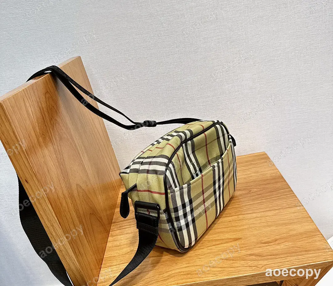 可愛い新作 バーバリー バッグ コピー 0143DDC7 No.0154