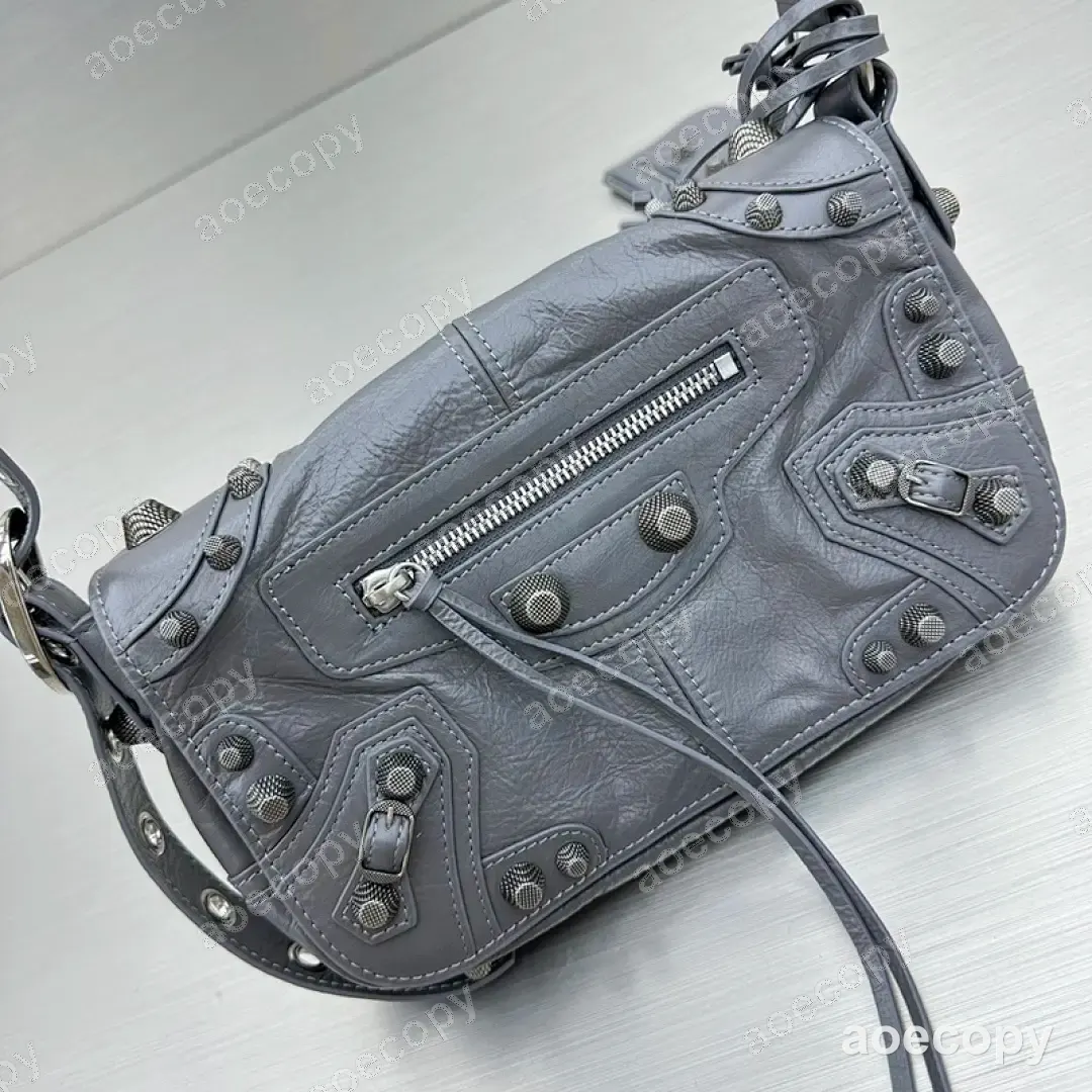 可愛い バレンシアガ クロスボディバッグ N級品 No.0196