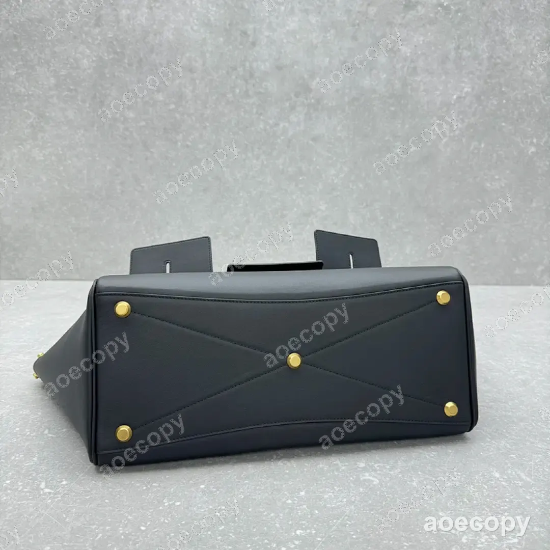 大人気★ バレンシアガ バッグ N級品 No.0133