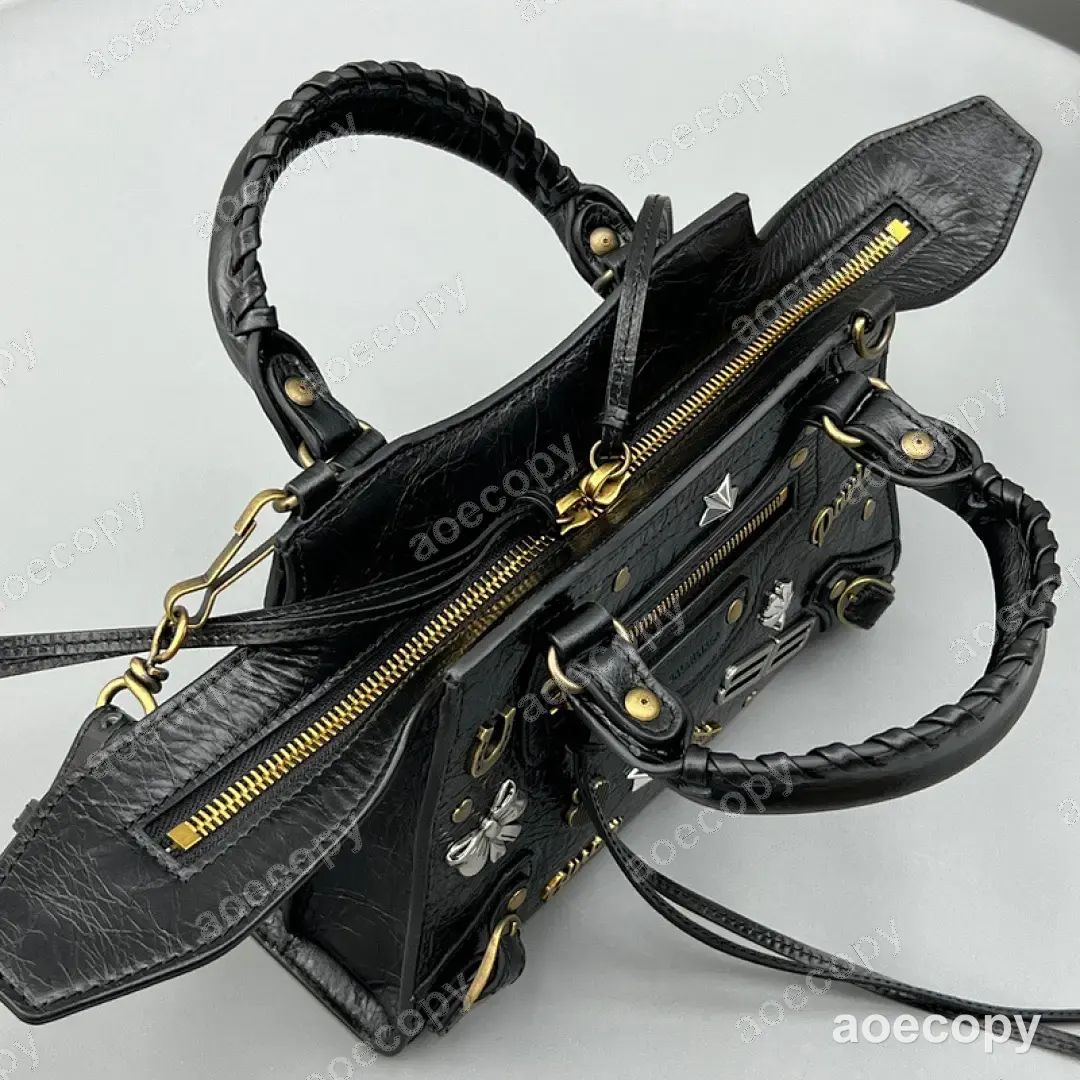大人気★ バレンシアガ ネオ カゴール バッグ N級品 No.0070