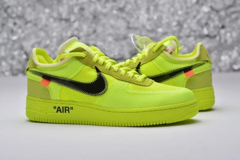 AIR FORCE 1 LOW OFF-WHITE VOLT