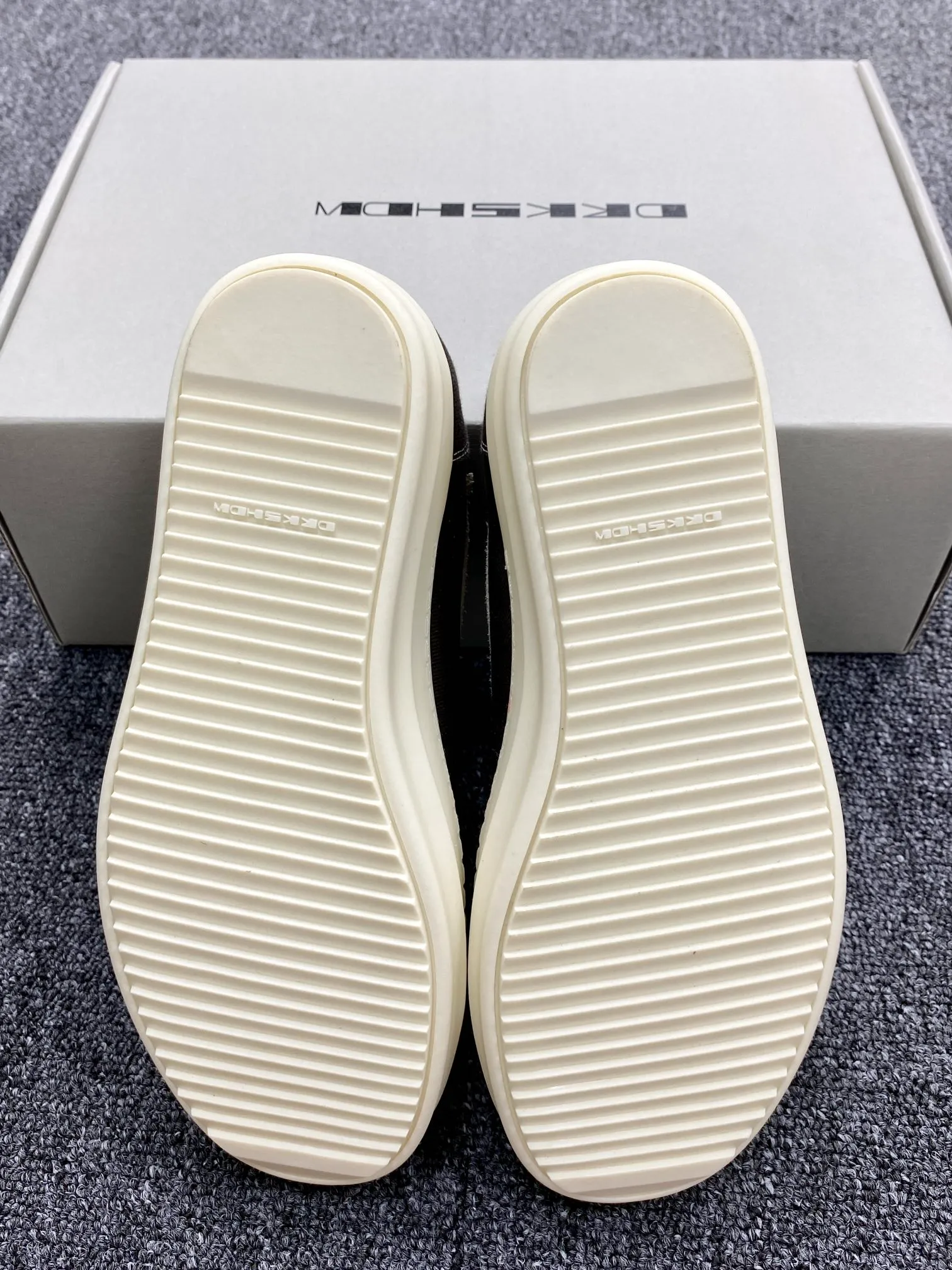 Bottom Outsole