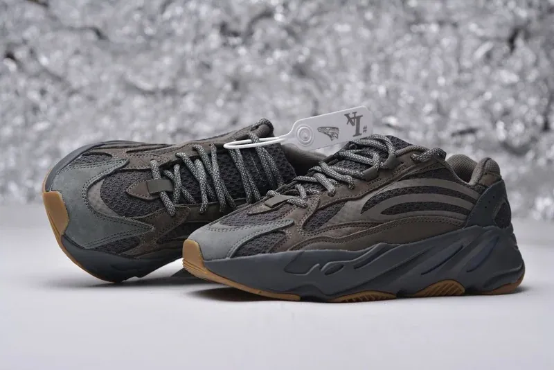 Yeezy Boost 700 V2 Geode Replica