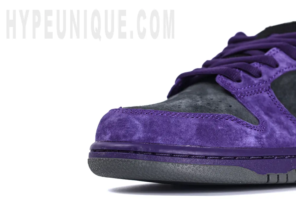 Purple mudguard and black and gray toe box