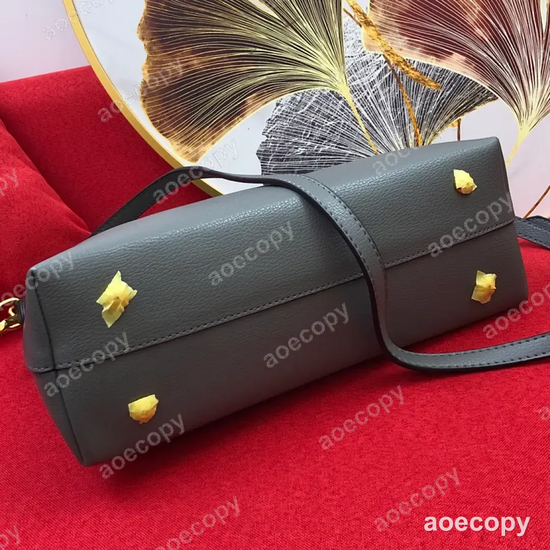 人気新作 プラダ バッグ N級品 DD2802850 No.0022