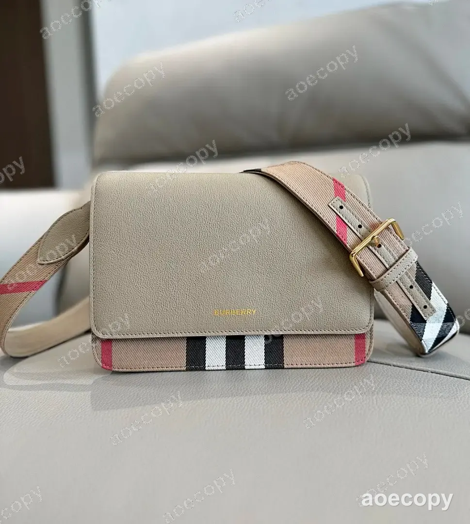 可愛い バーバリー バッグ スーパーコピー 00970546 No.0048