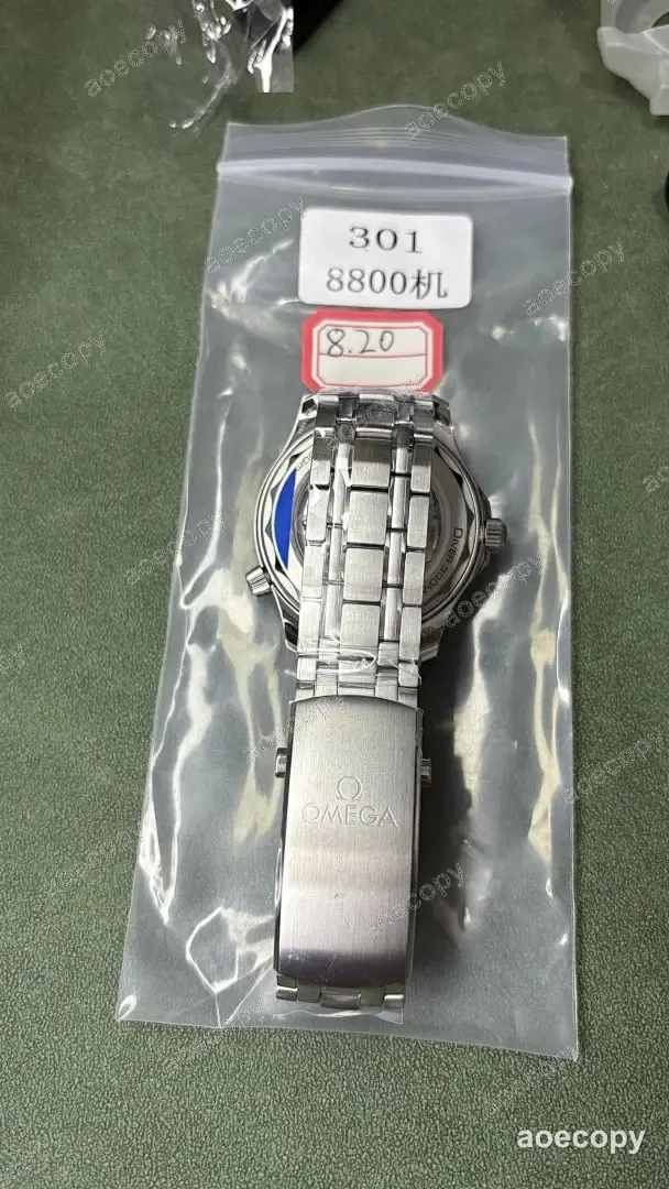 大人気★ オメガ シーマスター ホワイト ウォッチ N級品 DD8800 No.0111