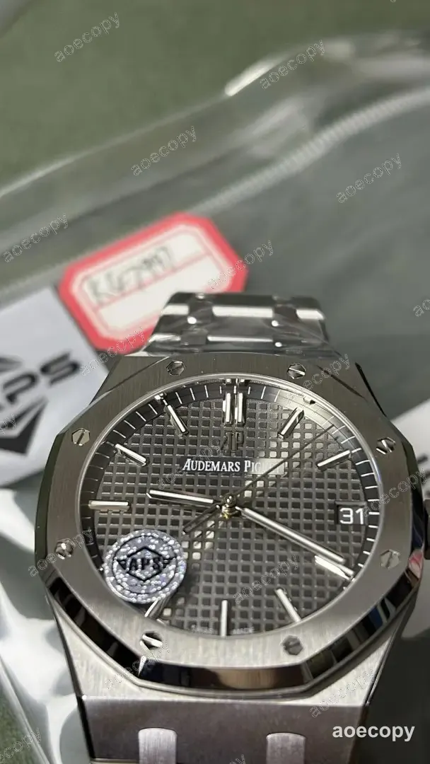 人気モデル オーデマ・ピゲ ロイヤルオーク グレー ウォッチ 偽物 K47997 No.0037