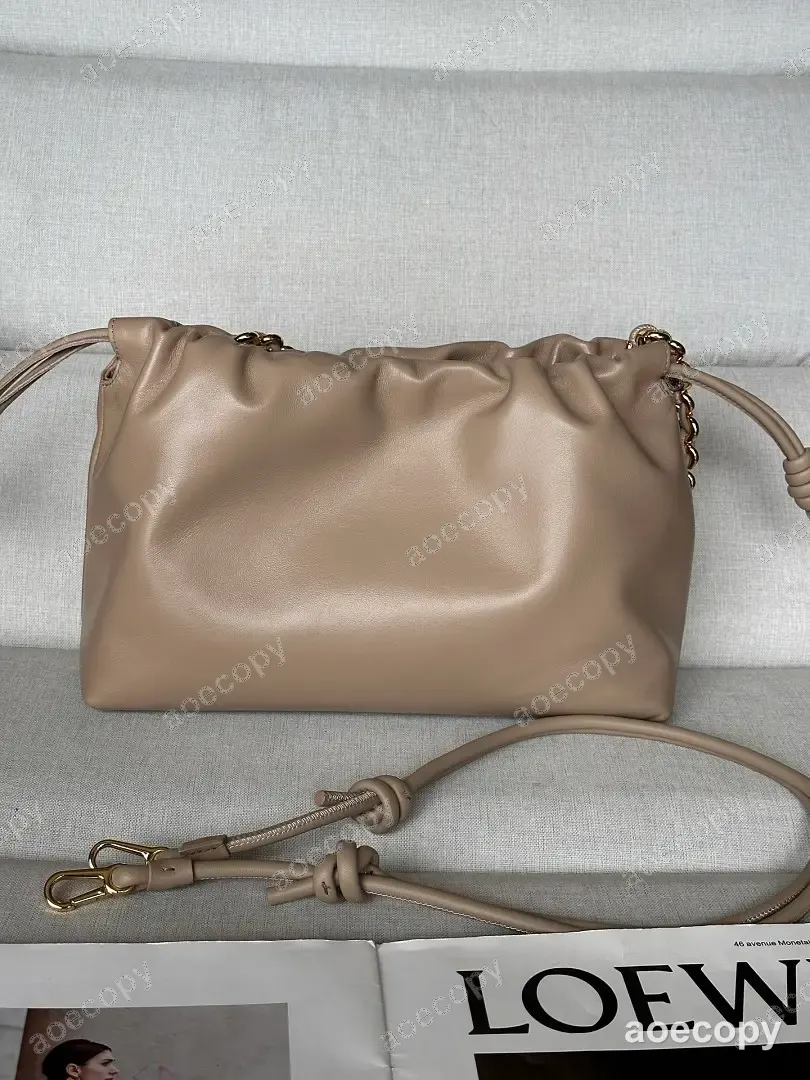 可愛い新作 ロエベ バッグ N級品 No.0245