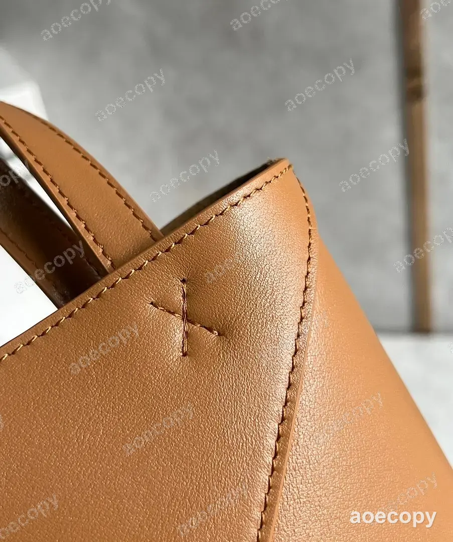 可愛い新作 ロエベ バッグ N級品 No.0674