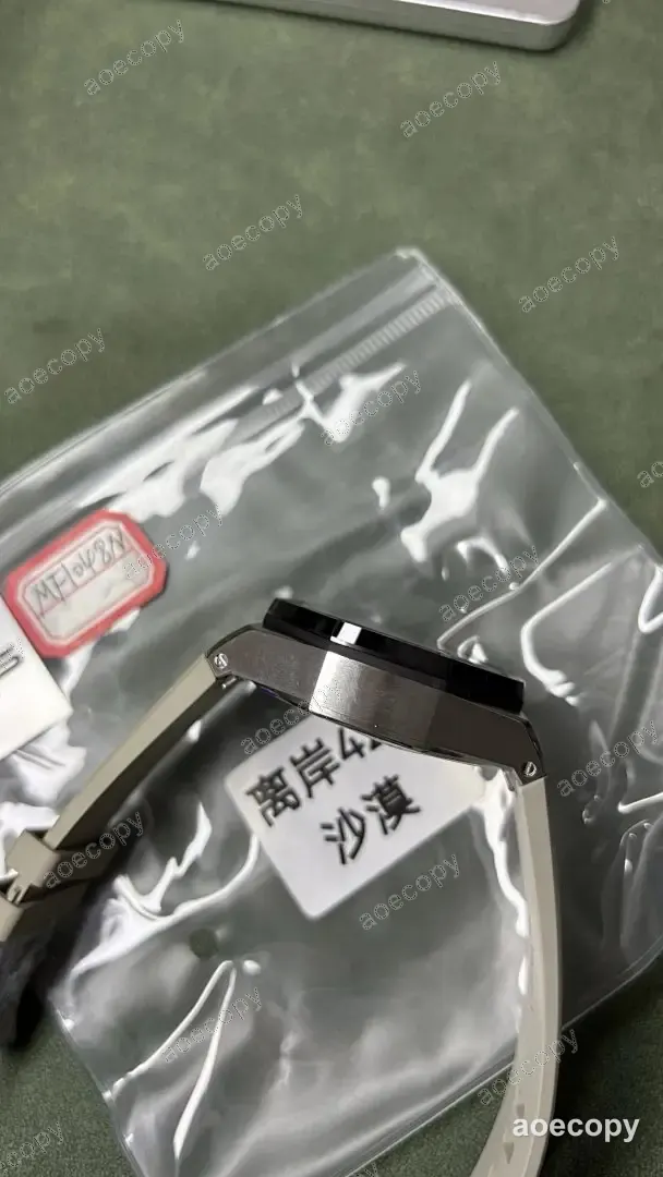 激安 オーデマ・ピゲ ロイヤルオーク ウォッチ スーパーコピー MF1048N No.0026