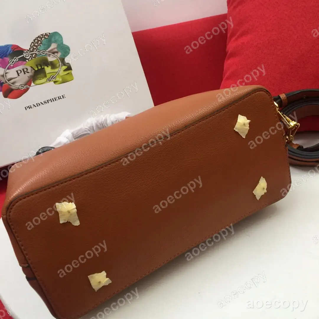 大人気★ プラダ バッグ N級品 DD2802850 No.0293