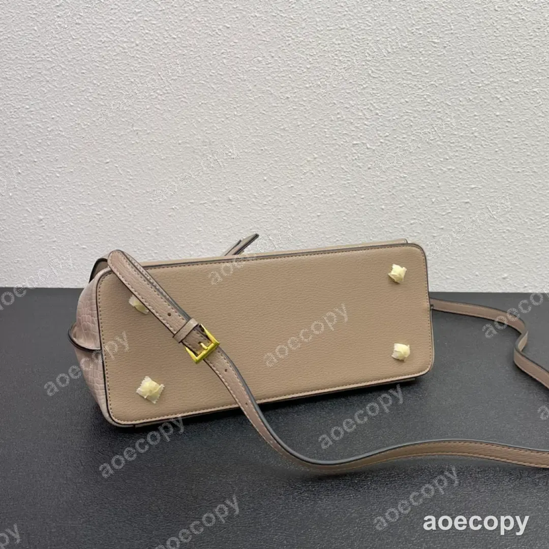 新作 プラダ バッグ N級品 DD2802750 No.0487