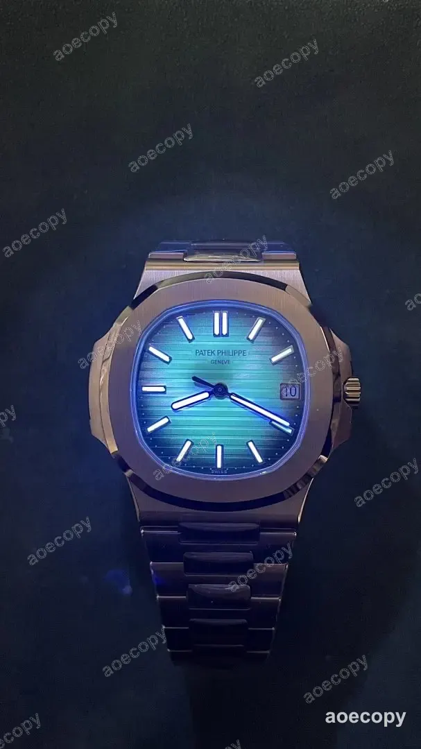 人気モデル パテック・フィリップ ノーチラス ローズゴールド ウォッチ N級品 5711R No.0005