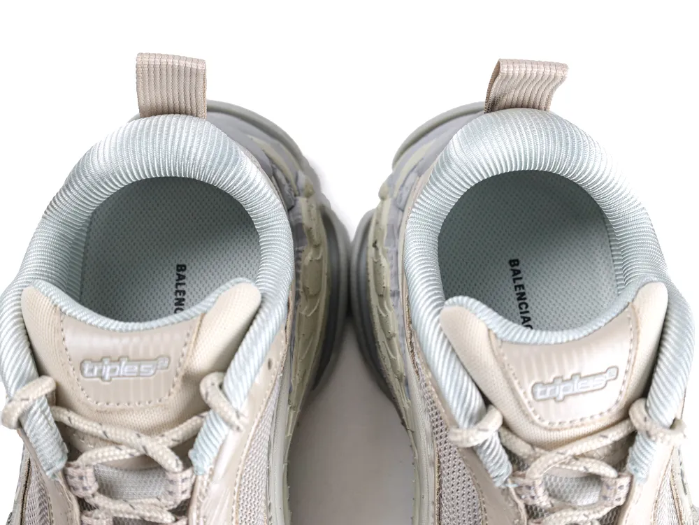 Gray and beige sneakers with fabric lining, rubber sole, and mesh upper. Top view.
