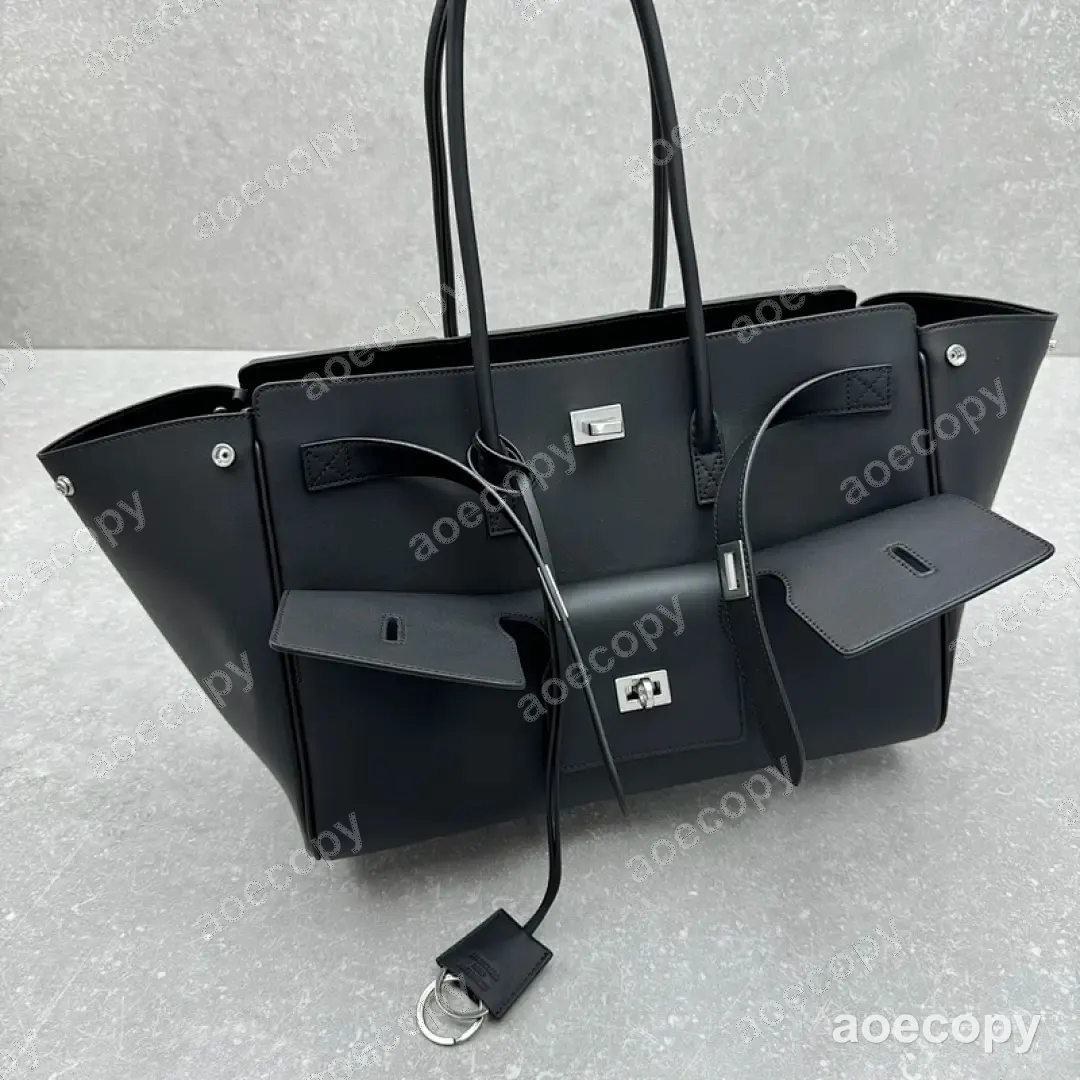 大人気★ バレンシアガ バッグ N級品 No.0133
