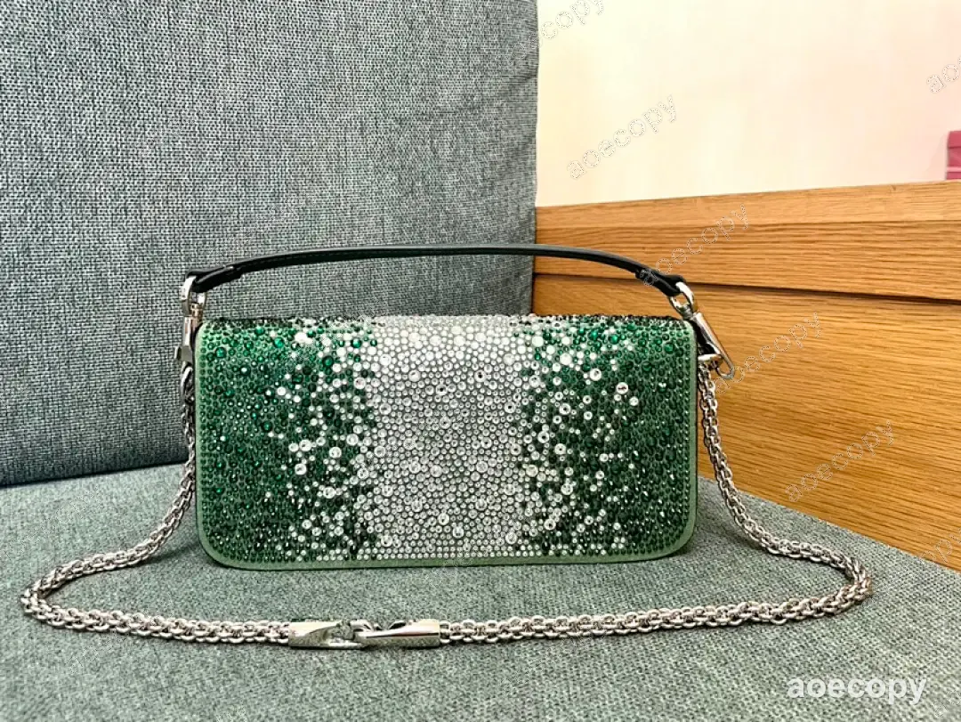 可愛い新作 ヴァレンティノ バッグ 偽物 0139A3A3 No.0395