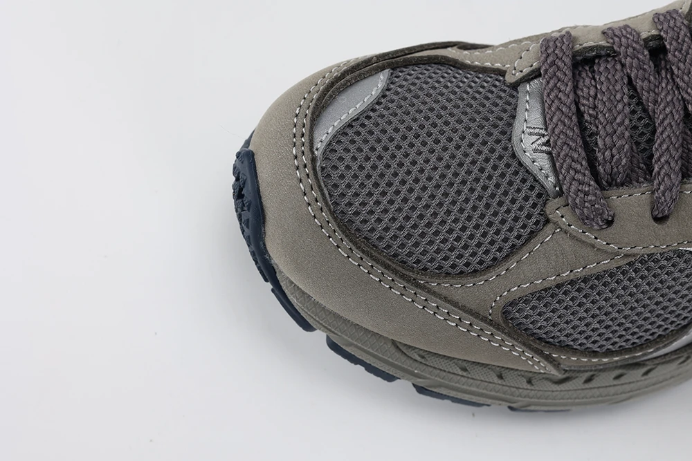 New Balance 2002R Light Grey REps