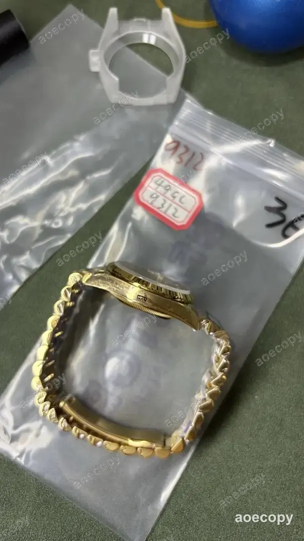 注目の新作 ロレックス デイデイト ウォッチ N級品 49GC9312 No.0179
