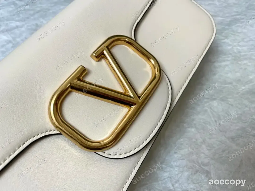 大人気★ ヴァレンティノ バッグ N級品 01053AD9 No.0345