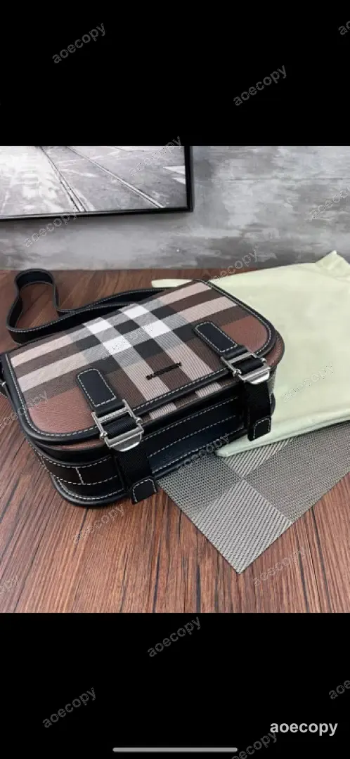 大人気★ バーバリー バッグ N級品 0241CF0A No.0342
