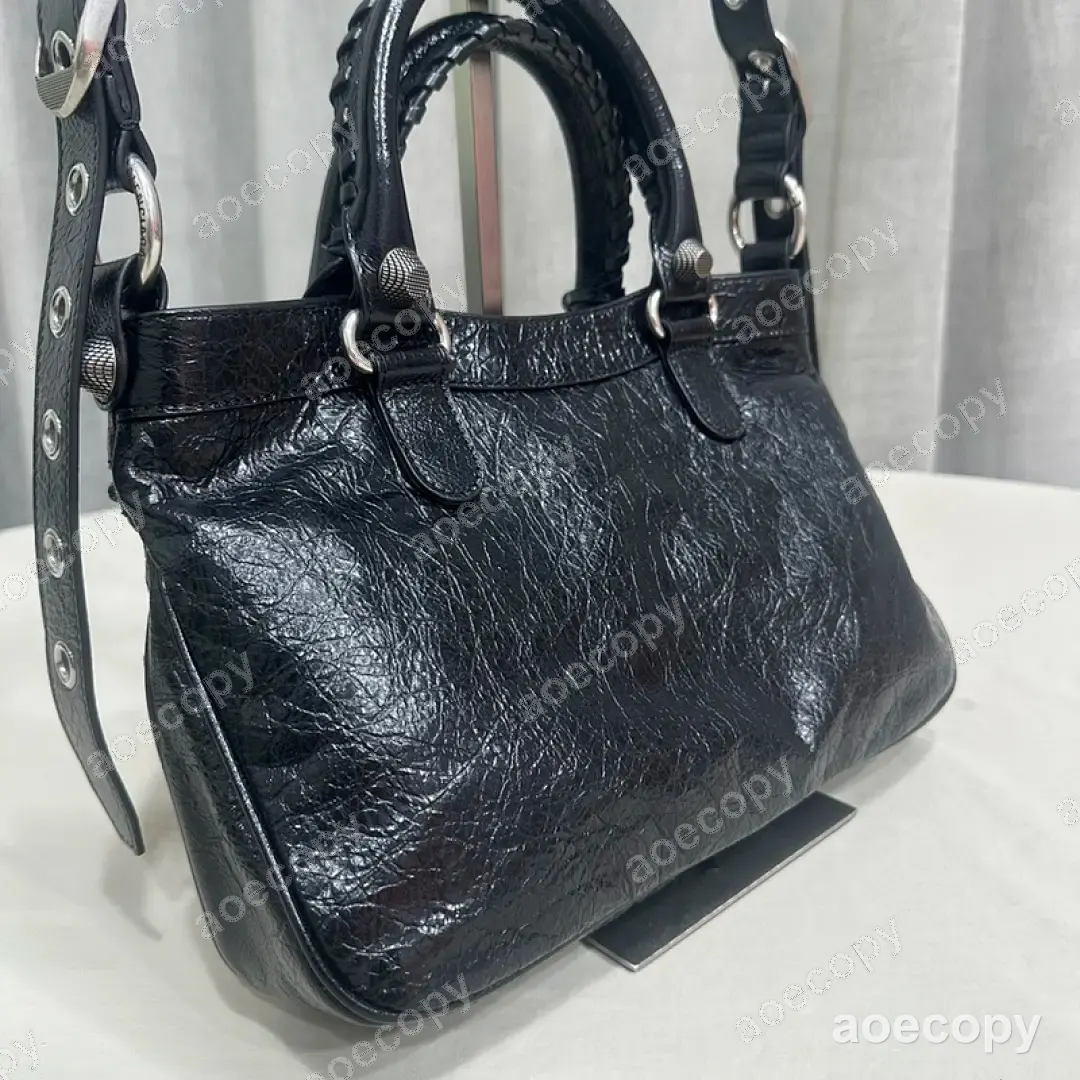 大人気★ バレンシアガ ル カゴール バッグ N級品 No.0067