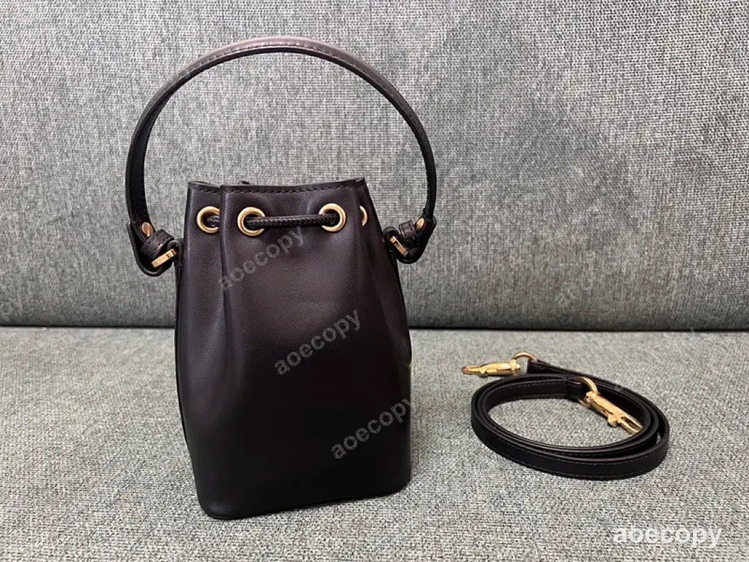 可愛い ヴァレンティノ バッグ コピー 014983BA No.0300