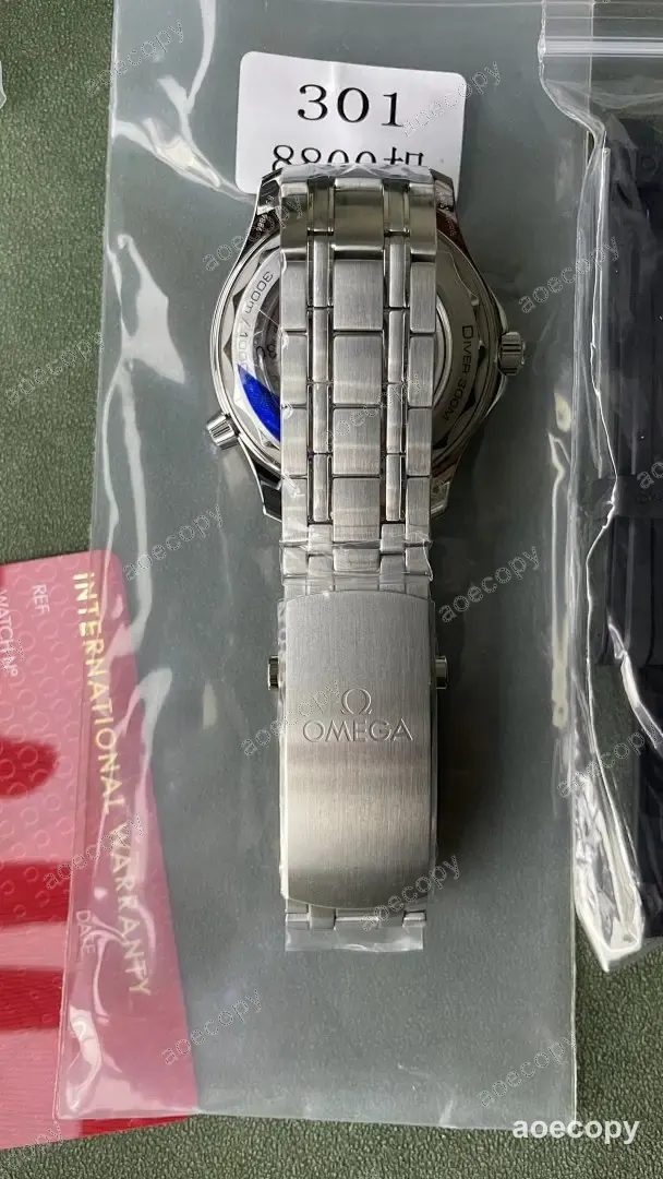 注目の新作 オメガ シーマスター ブラック ウォッチ N級品 8800 No.0028