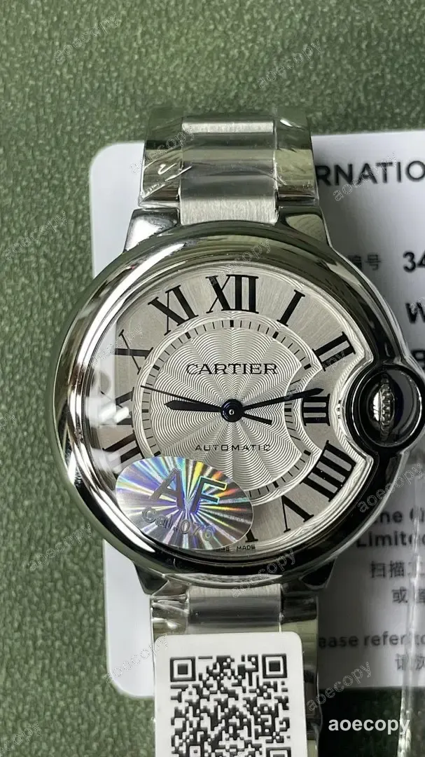 注目の新作 カルティエ バロン ブルー ホワイト ウォッチ コピー No.0074