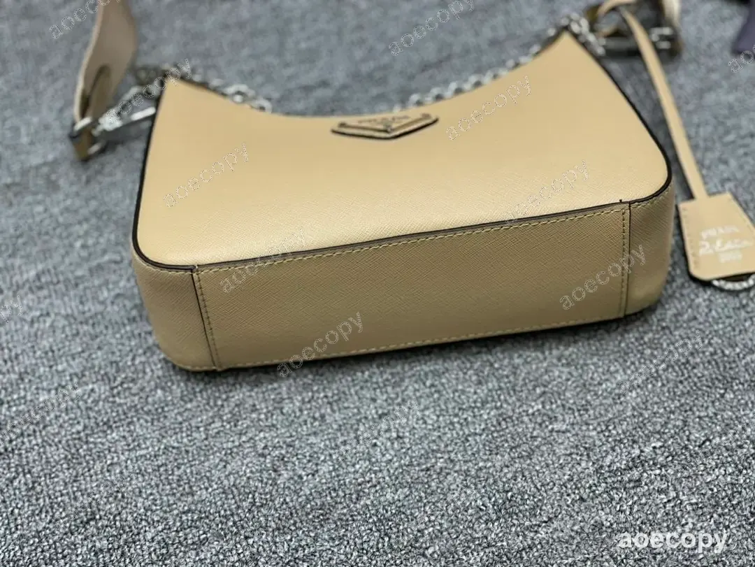 新作 プラダ Re-Edition ショルダーバッグ コピー 1BH204 No.0535
