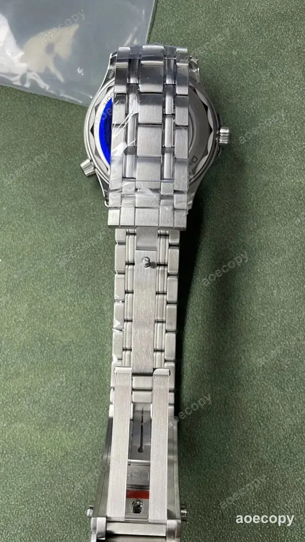 注目の新作 オメガ シーマスター ウォッチ N級品 8800 No.0064