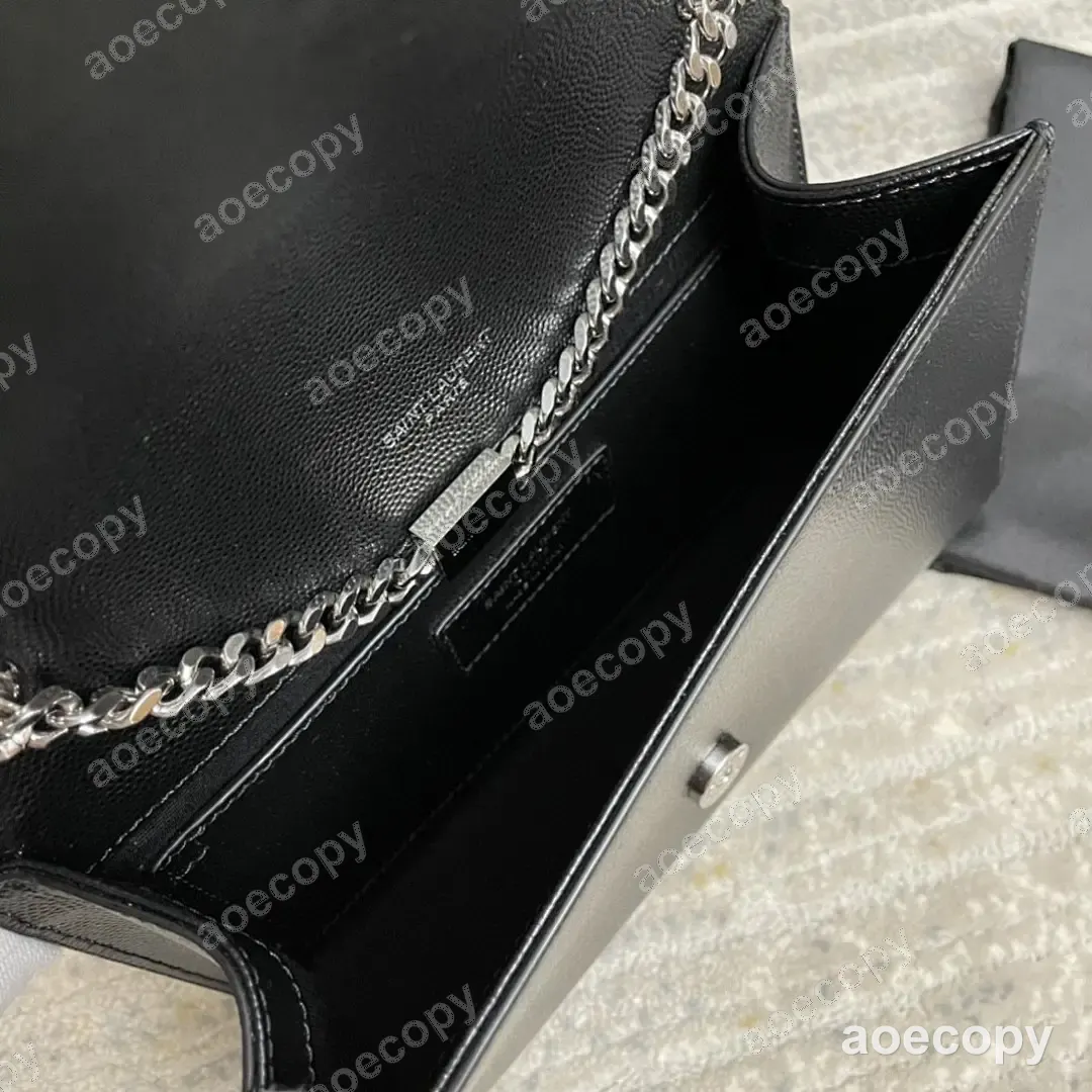 大人気★ サンローラン バッグ 偽物 469390QW No.0593