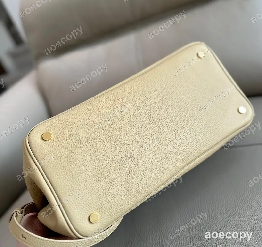 可愛い新作 バーバリー バッグ スーパーコピー 01091679 No.0046